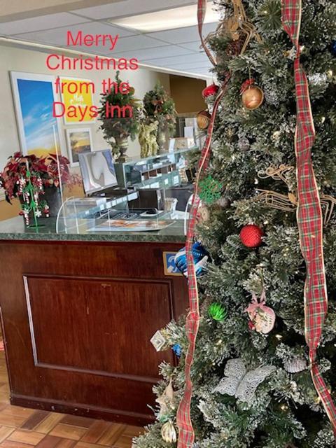 Candler Days Inn By Wyndham Asheville West מראה חיצוני תמונה