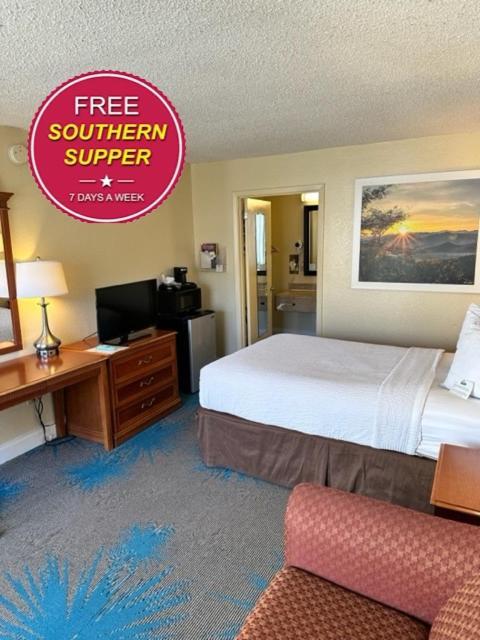 Candler Days Inn By Wyndham Asheville West מראה חיצוני תמונה
